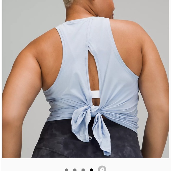 Lululemon all tied up tank - Picture 3 of 7